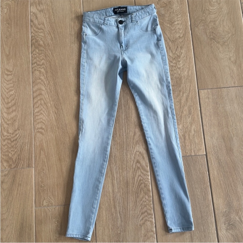 FITJEANS High Waisted - Arctic Light Blue NWOT